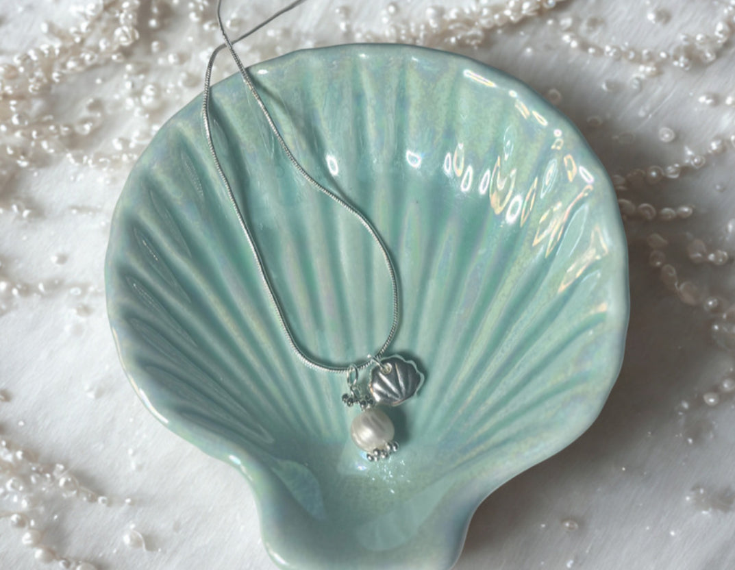 Hali Necklace