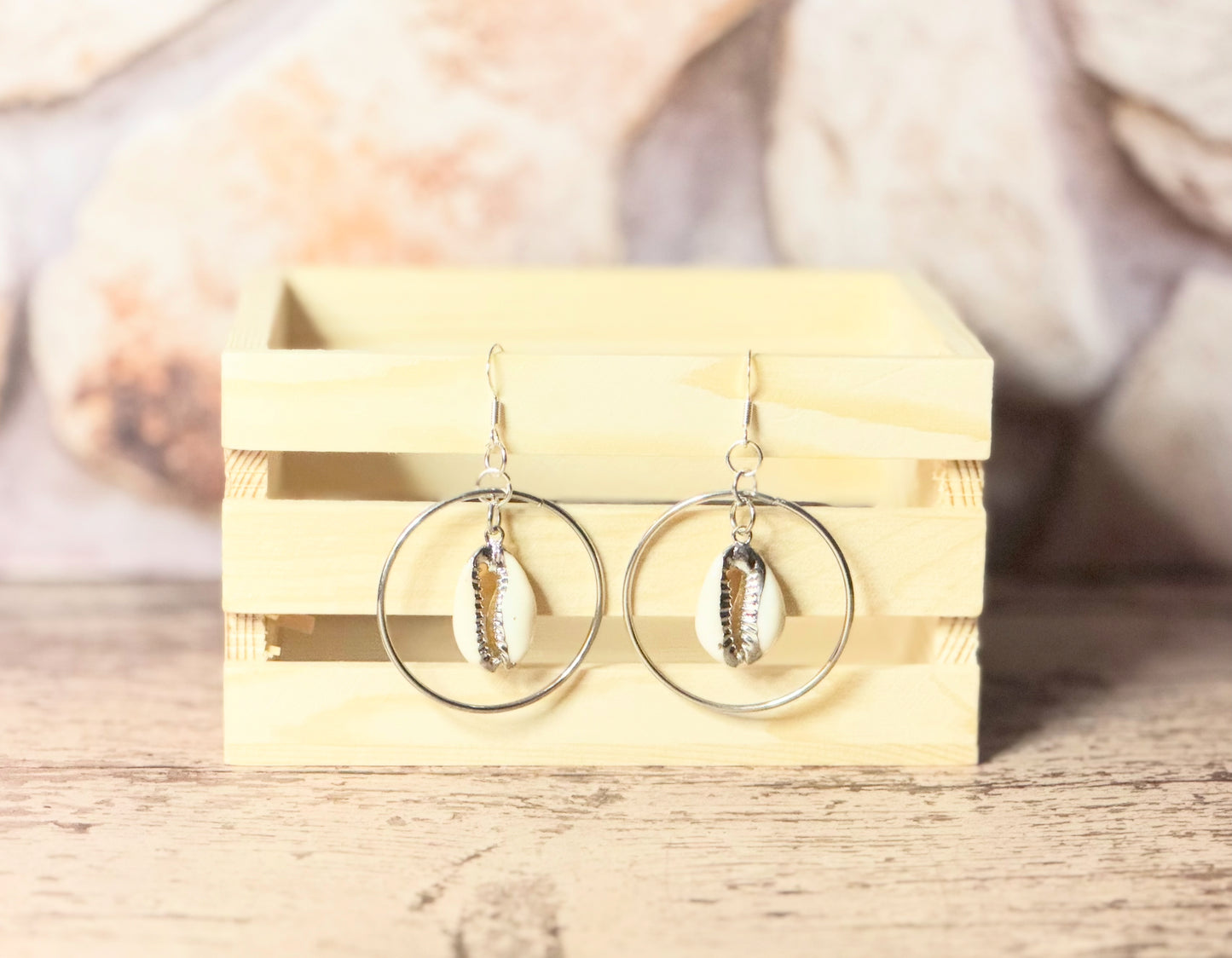 Conch Shell Hoop Dangle - Silver