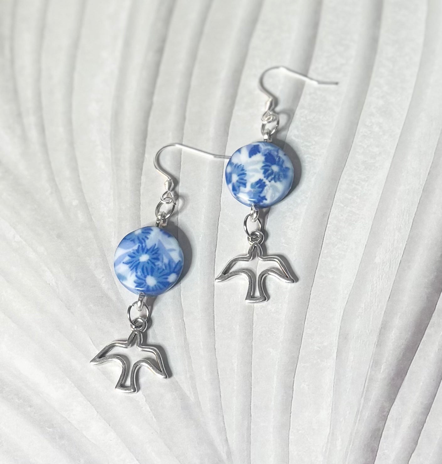 Dove Dangles