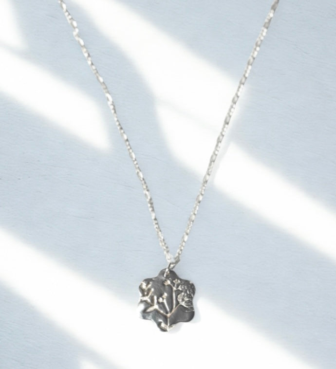 Thora Necklace