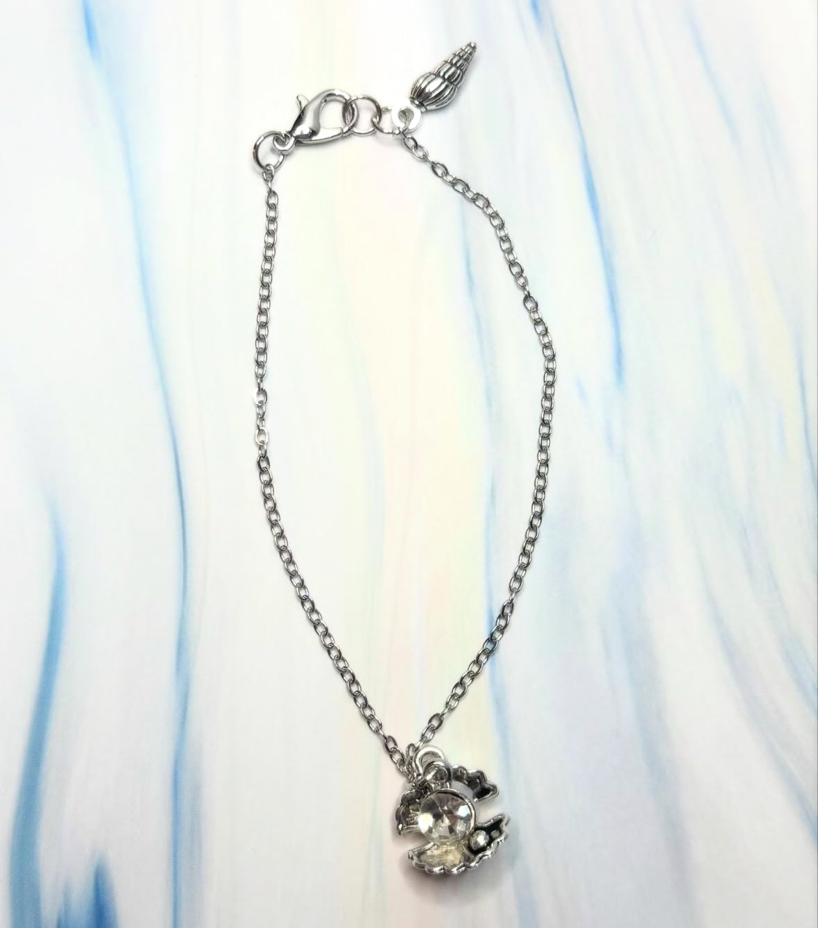 Ocean-Inspired Charm Bracelet - Clamshell