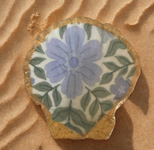 Clam Shell Trinket Dish - Pale Blue Floral